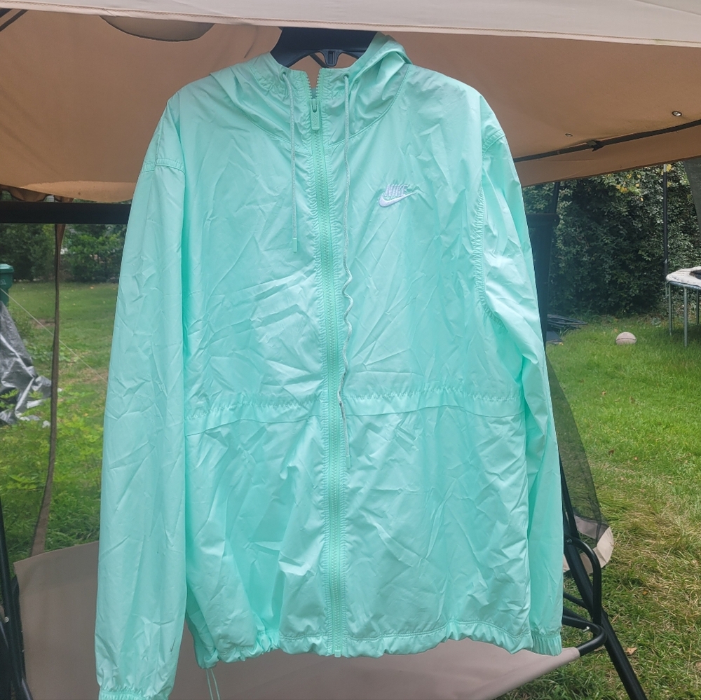 Nike Rain Jacket Turquoise Mens size medium